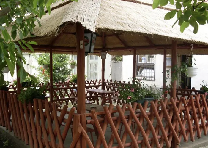 شقة Nagydombi Vendeghaz Marianosztra